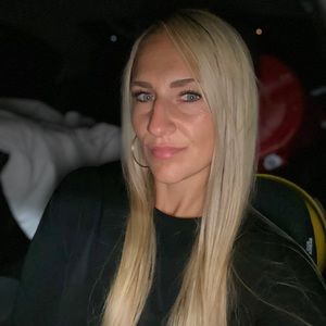 Meet your Posher, Nikki